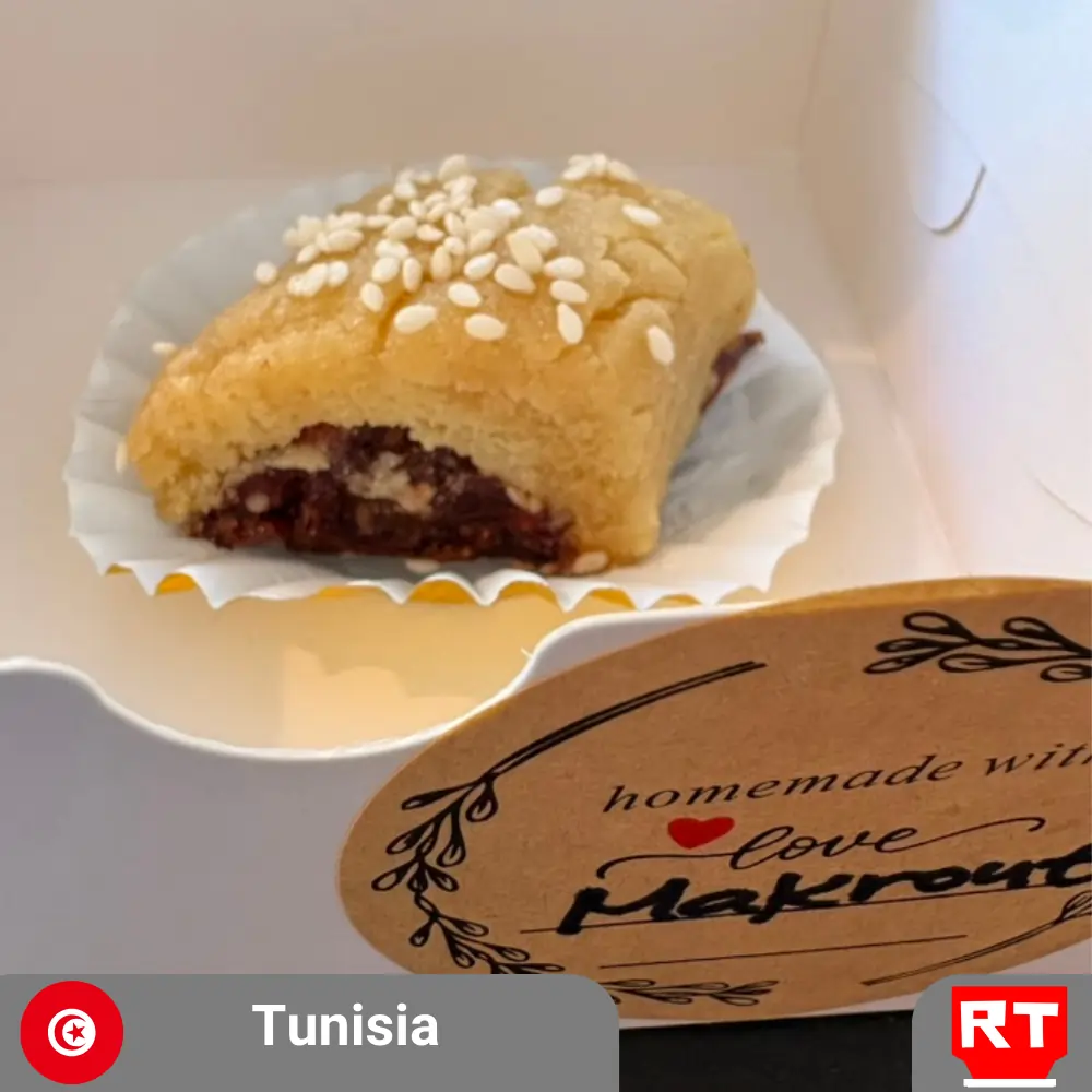 Oven-Baked Makrout with Orange Blossom Honey