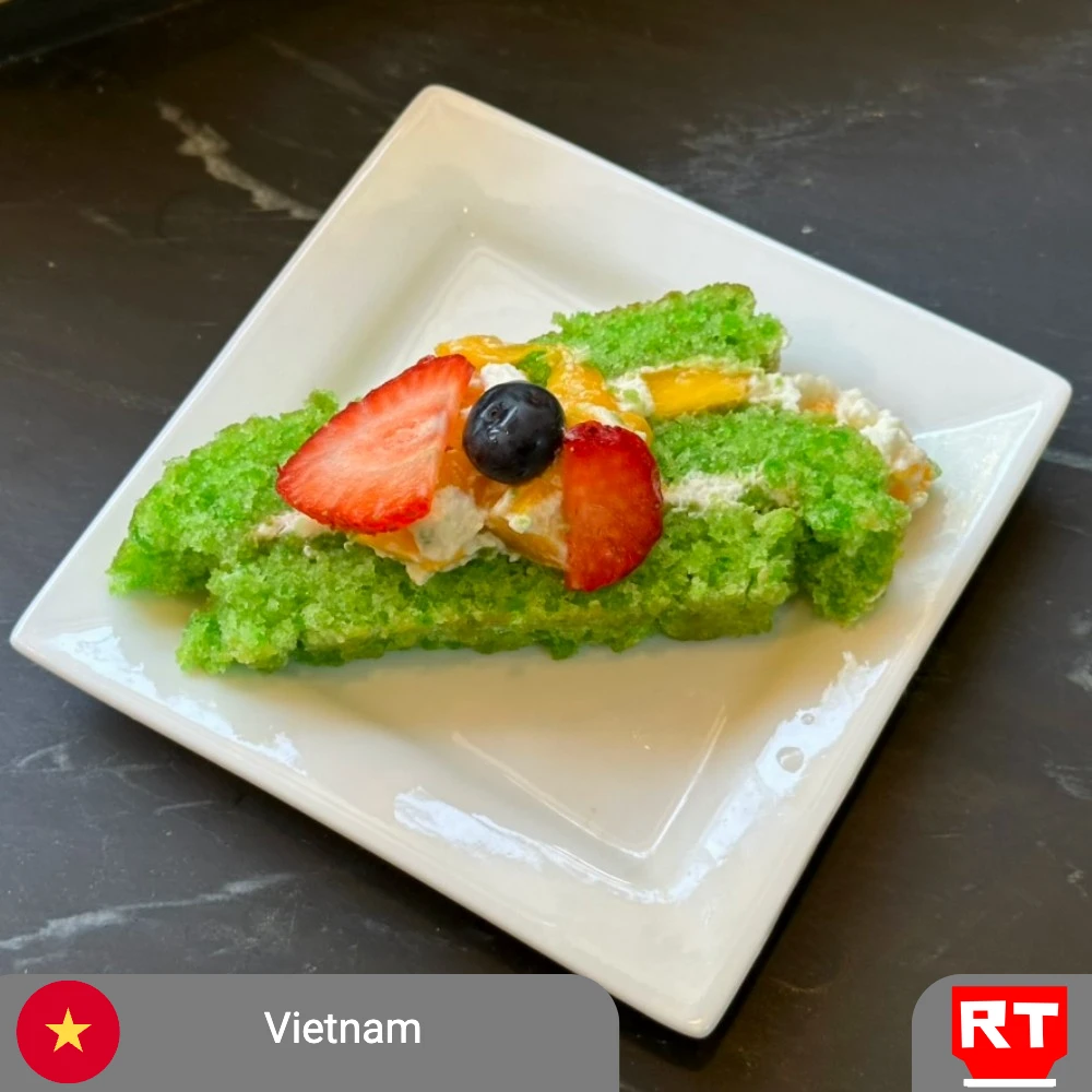 Tropical Pandan Roll