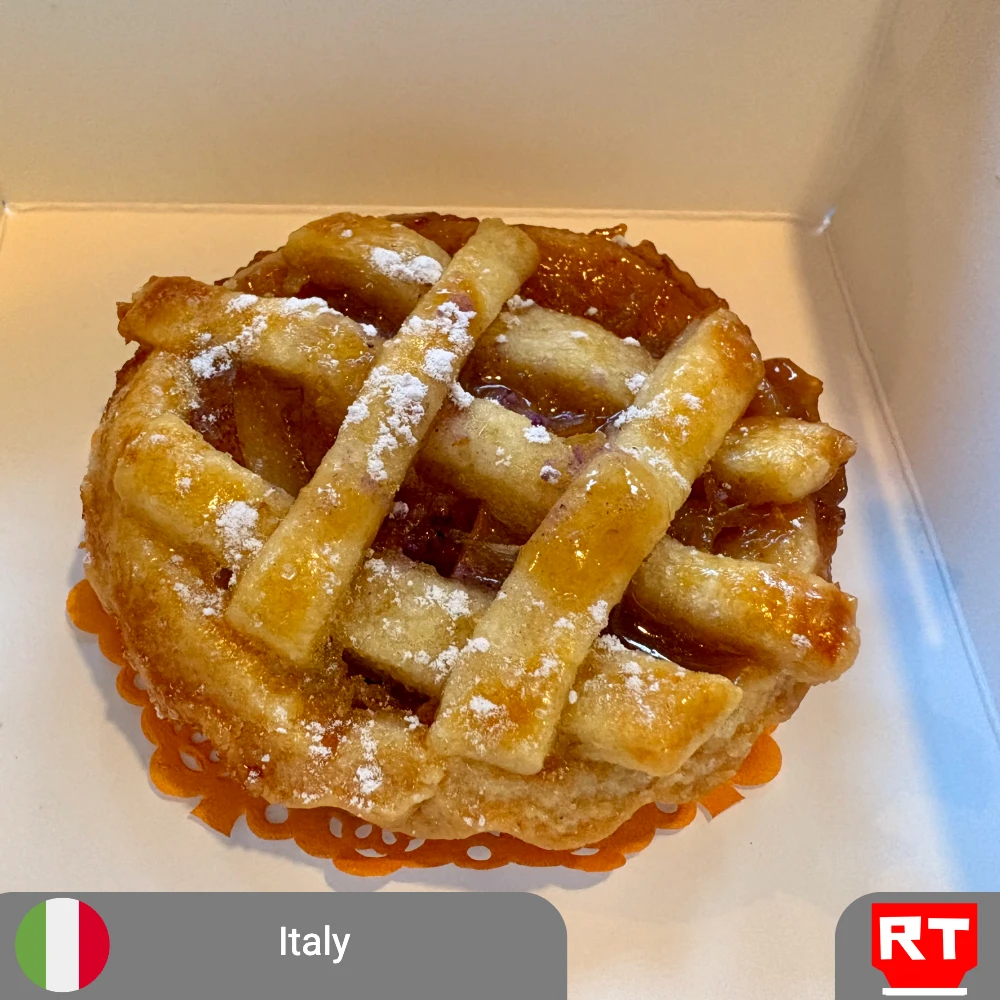 Crostata di Pere with Caramel Sauce