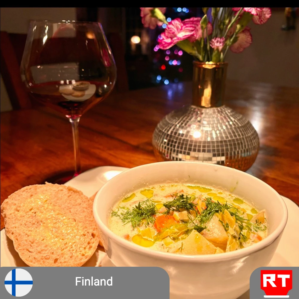 Finnish Comfort: Lohikeitto with Rye Rolls (includes complimentary surprise dessert)