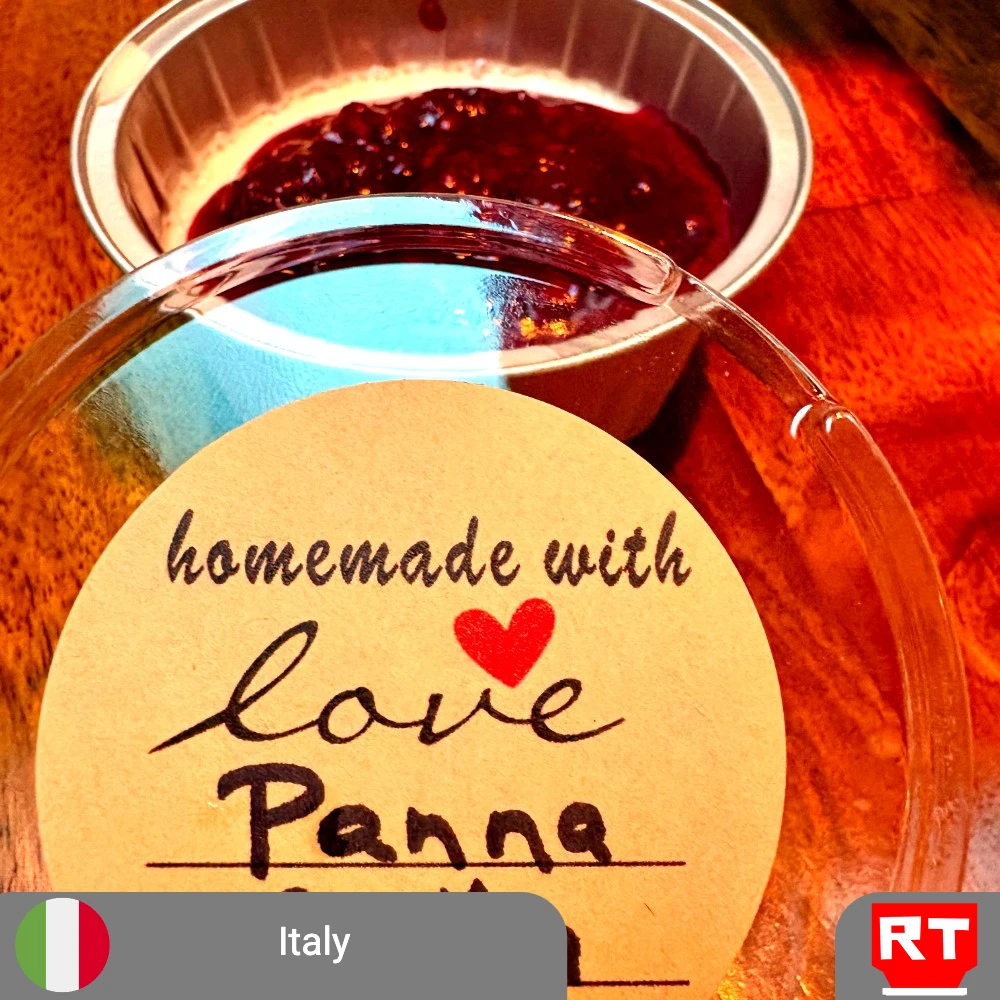 Vanilla Cream Panna Cotta with Seasonal Fruit Sauce (Gluten-Free)