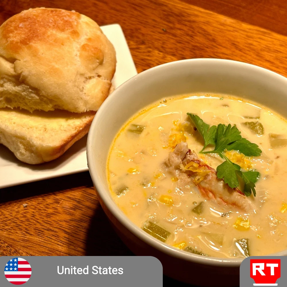 Chesapeake Wild Blue Crab & Corn Chowder with Homemade Buttery Dinner Roll (includes complimentary surprise dessert)